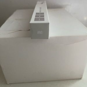 NWT. TATBROW MICROBLADE BROW PEN